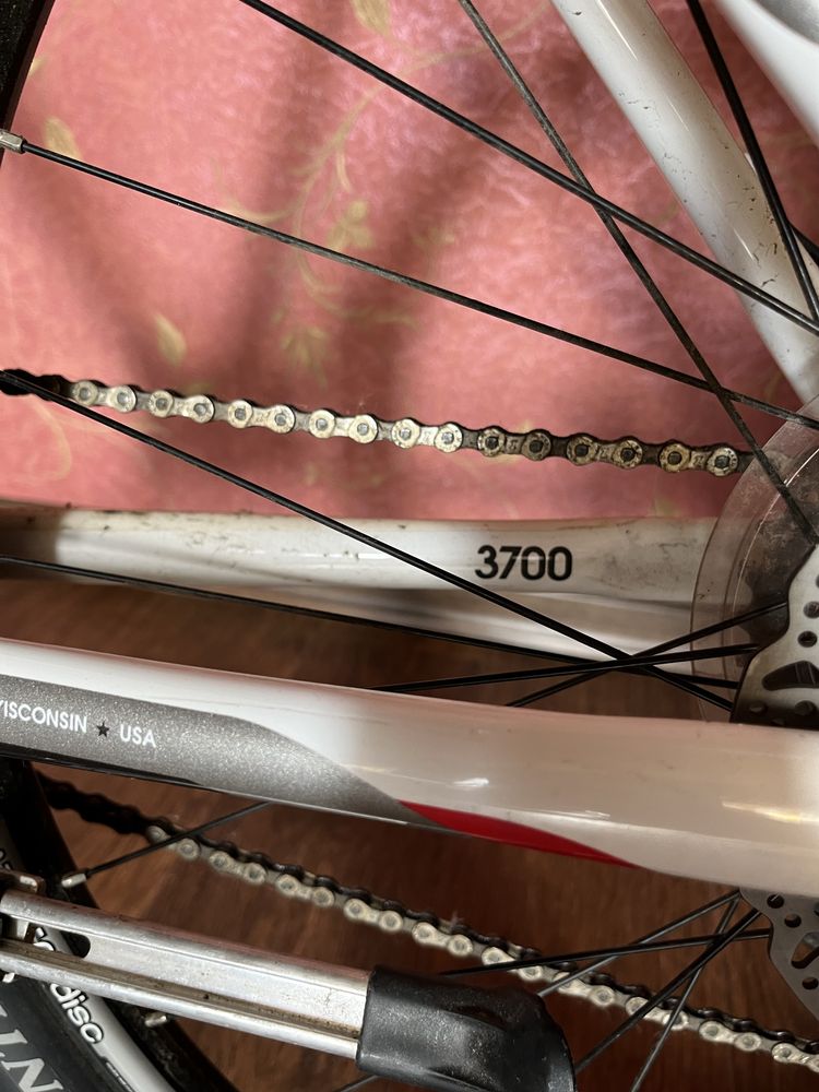 Велосипед Trek 3700