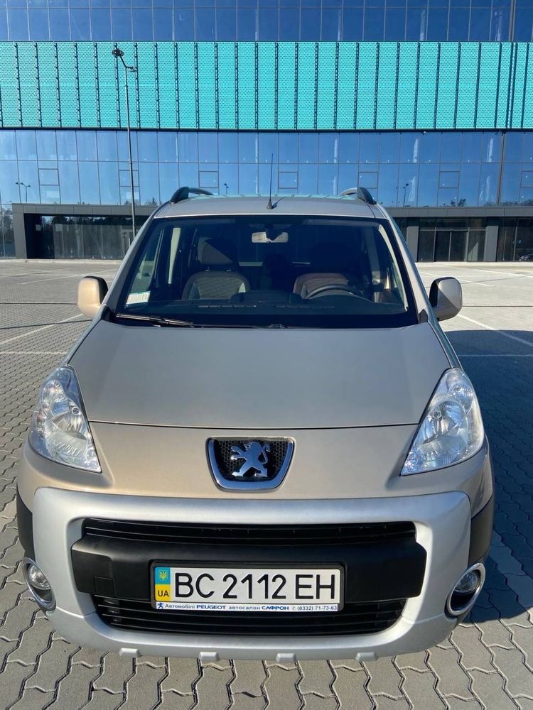 Peugeot partner tepee офіційне авто