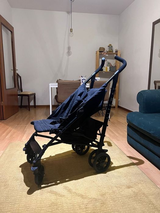 Carrinho passeio bebé