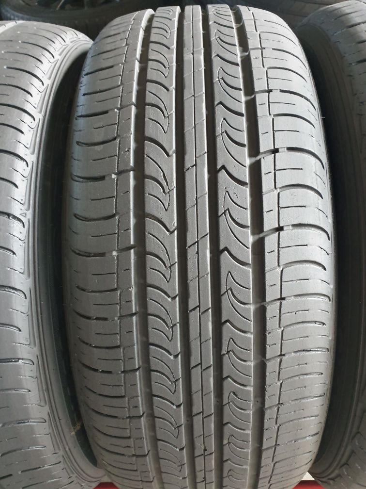 235/60R16 100H Nexen CP672 szt 4