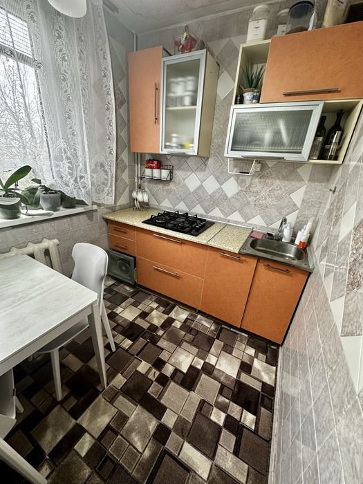 Продам 3х кімнатну квартиру