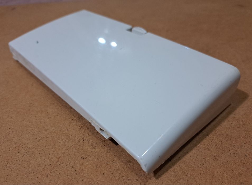 Крышка сливного отсека к стиральной машине BOSCH MAXX6