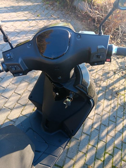 Skuter elektryczny swapper 3kw silnik rama dokumentami bateria lampa