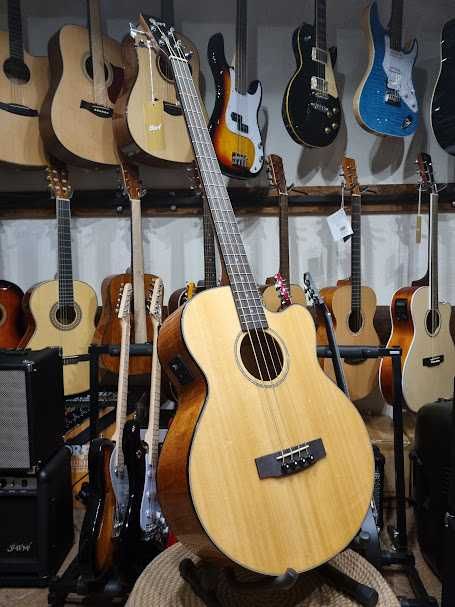 Cort AB850F Nat elektroakustyczna gitara basowa z pokrowcem AB-850-F