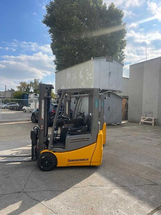 Навантажувач електричний jungheinrich efg 215, 2019