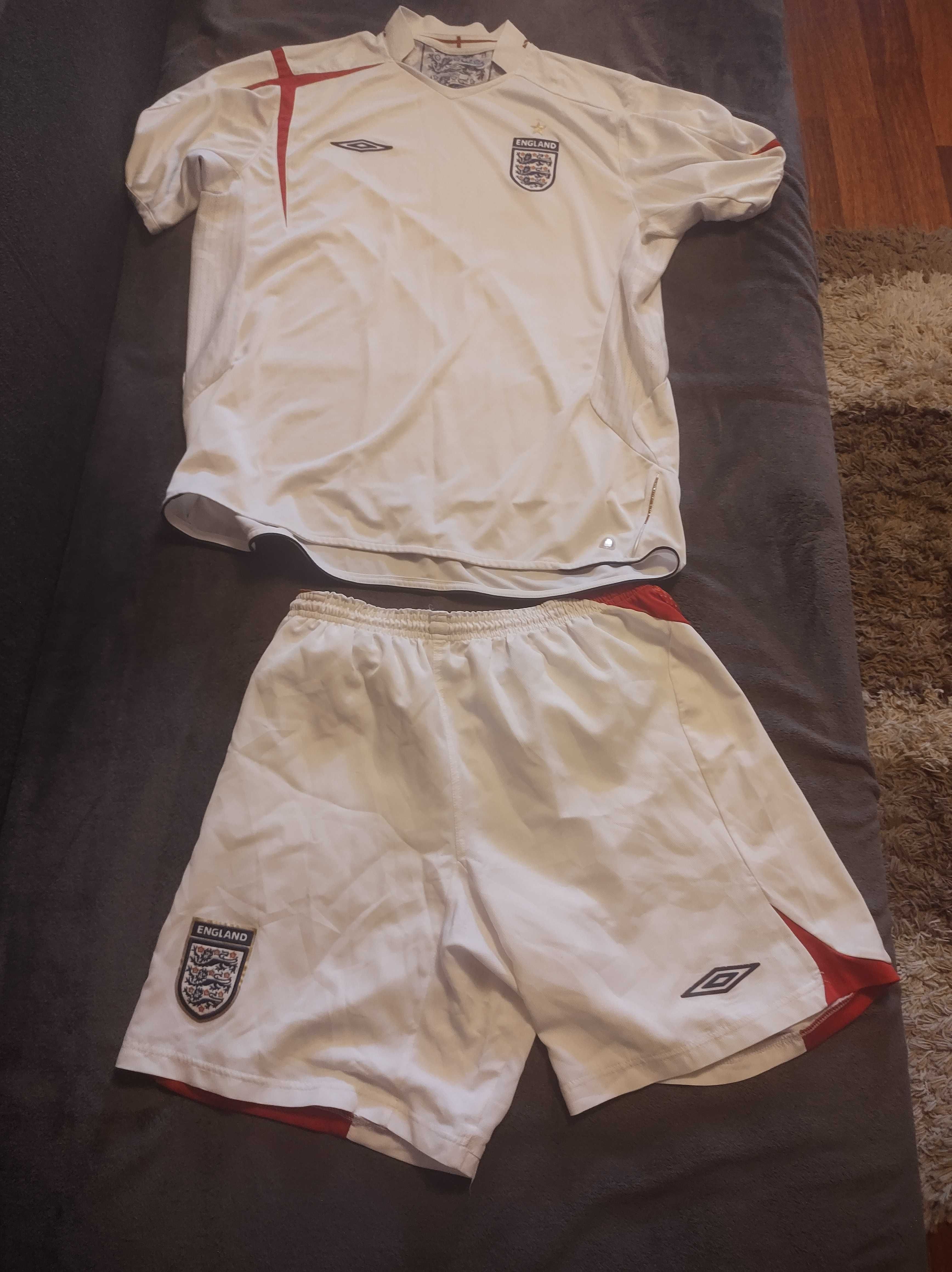 Футбольная форма Сборной Англии 2005 Umbro
