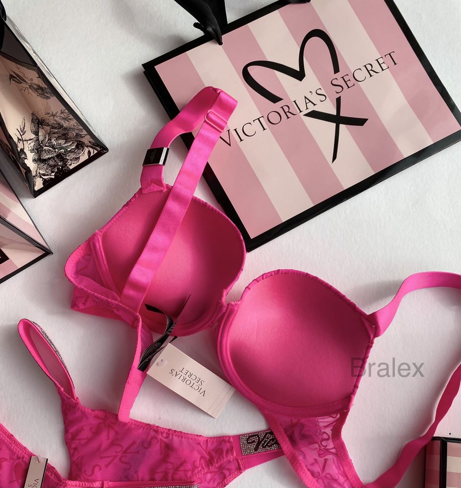 Розпродаж білизни Victorias Secret, Комплект белья виктория сикрет