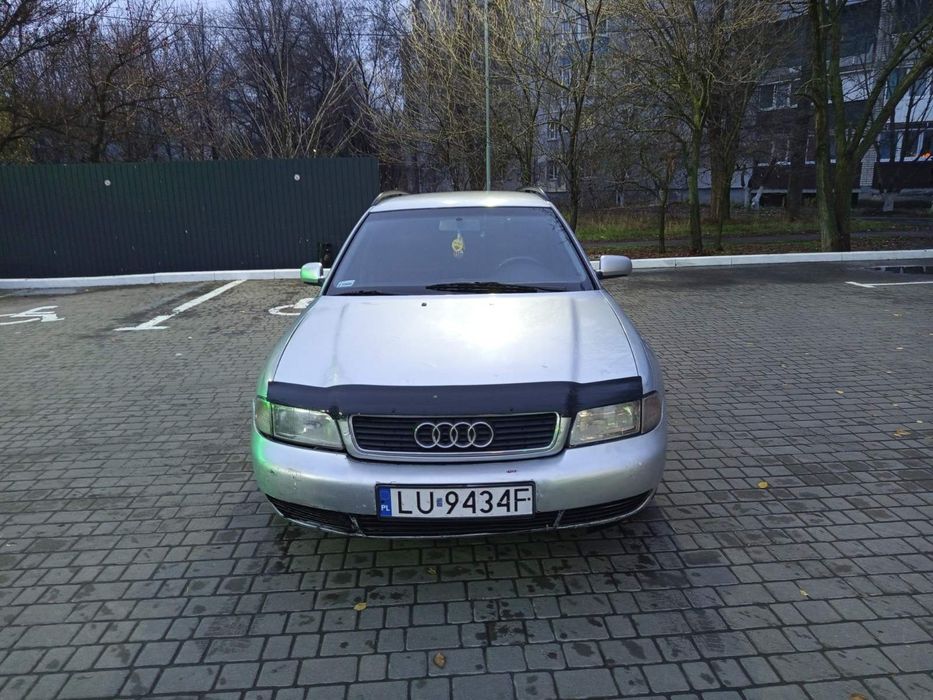 Продам авто Audi a4 универсал