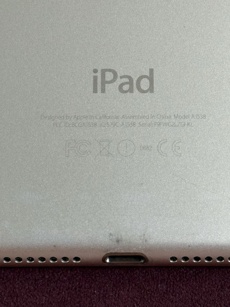 IPad mini 4 б.у. в хорошому стані