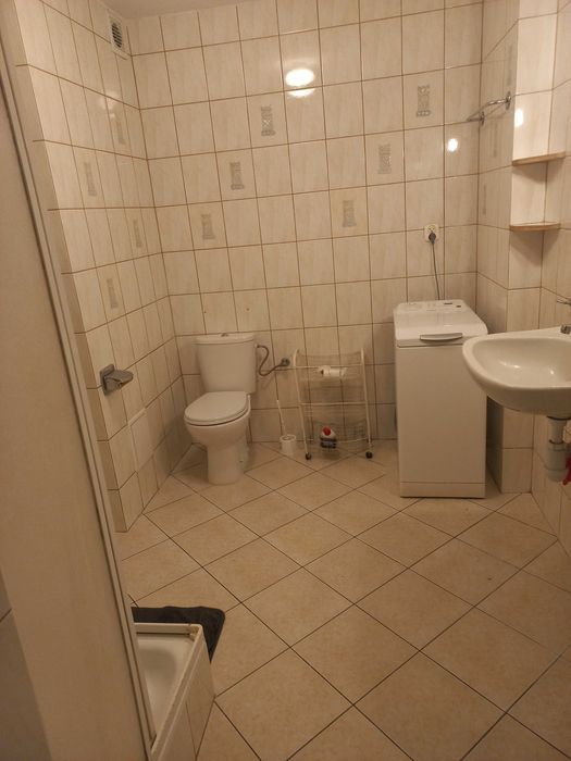 Mam do wynajęcia pokój 1-osob. z osobnym wejściem