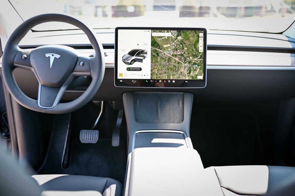 Auto do ślubu, TESLA Y Long Range 2023, Quicksilver