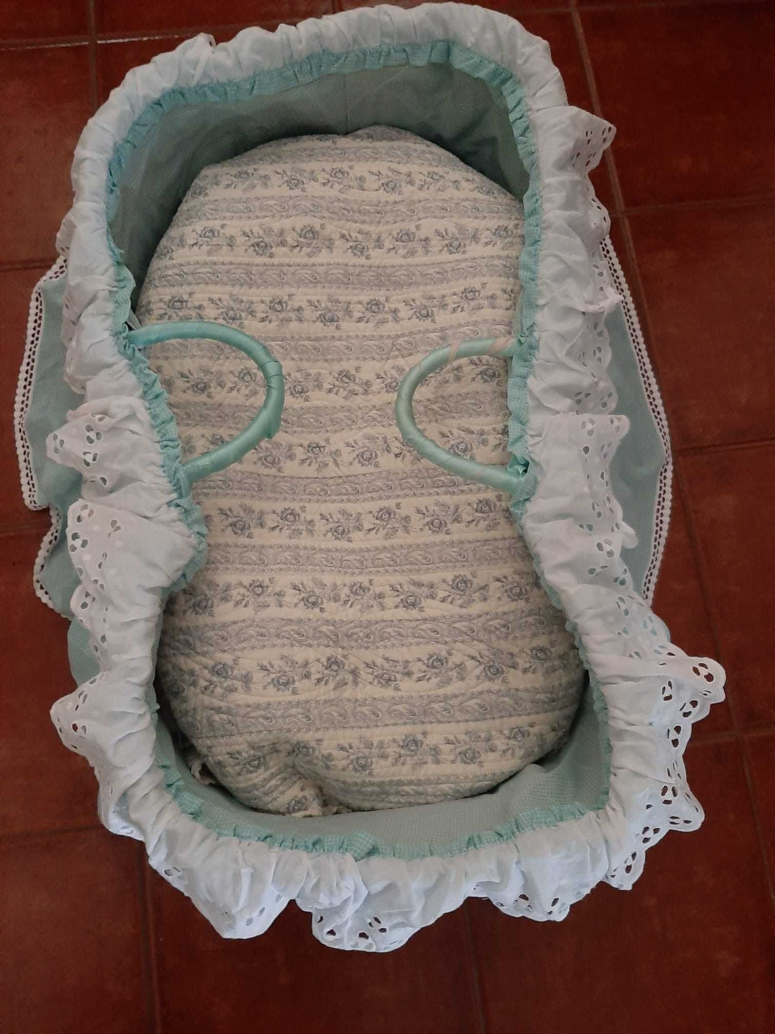 Alcofa de bebé (menino ou menina)