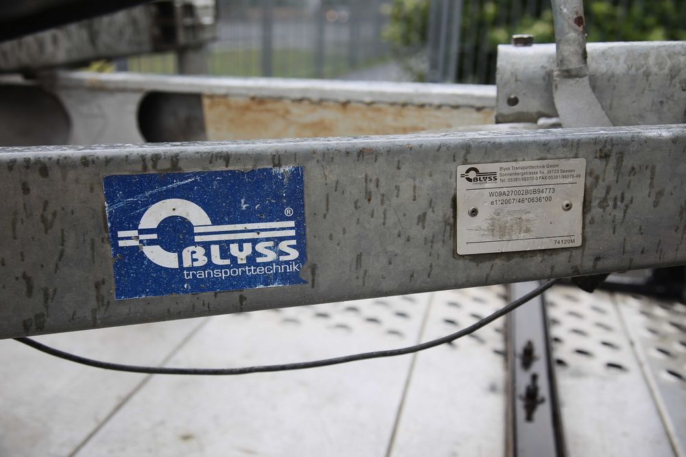 Продам евакуатор Opel Movano