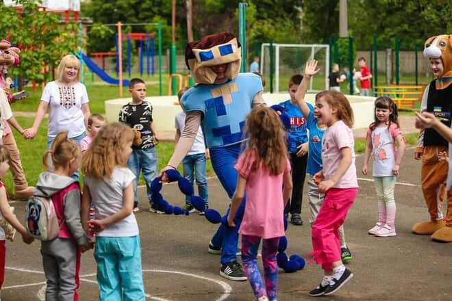 Аніматори в Черкасах Заказать Аниматоров в Черкасах Ай Фест I FEST