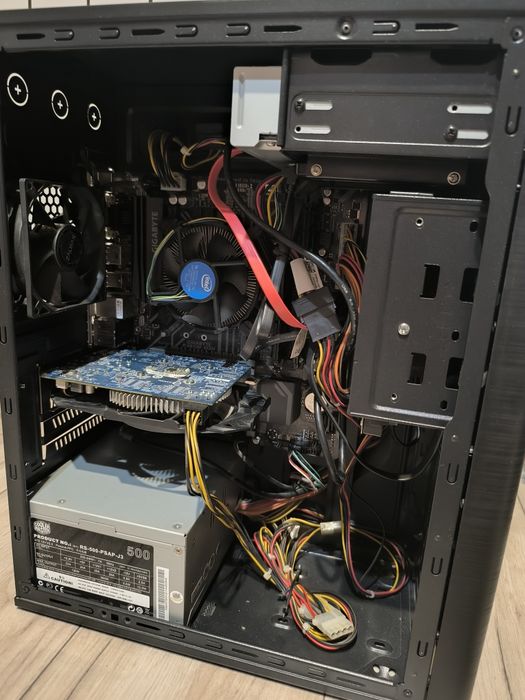 Komputer stacjonarny