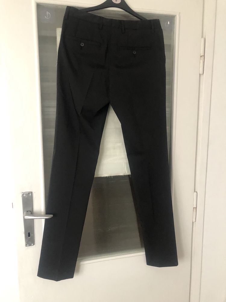 Zara Man Czarne Męskie spodnie eleganckie EU 38