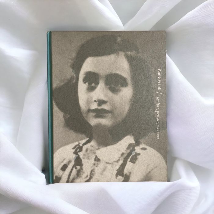 Livro Anne Frank - sonhar, pensar, escrever