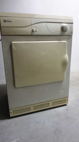 Máquina de secar roupa Balay 3SE827CM