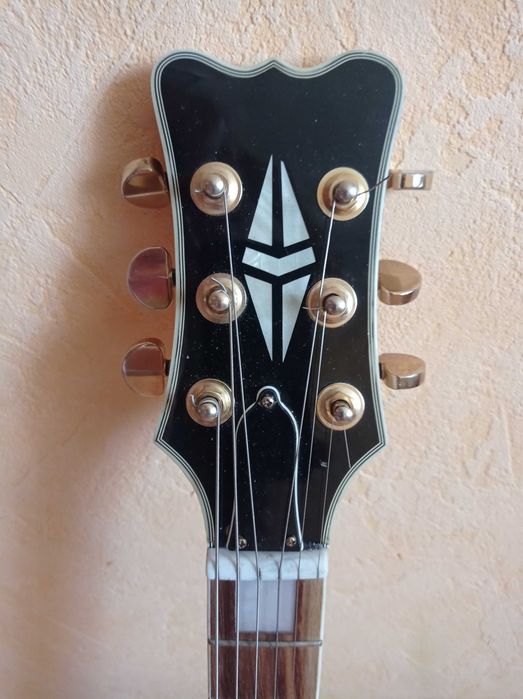 Электрогитара Les Paul