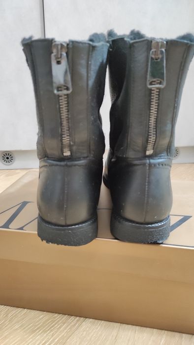 Зимові чобітки жіночі