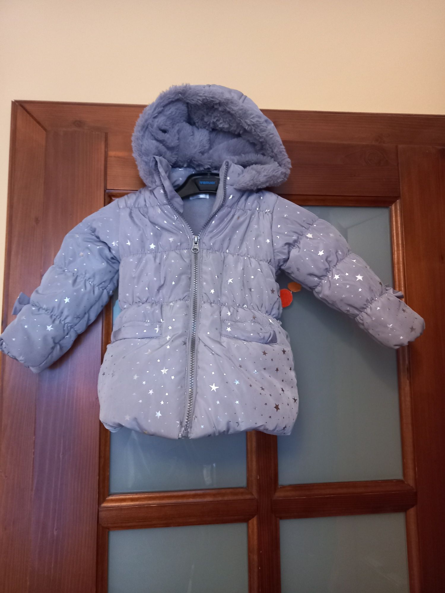 Ciepła kurtka zimowa dla dziewczynki 86