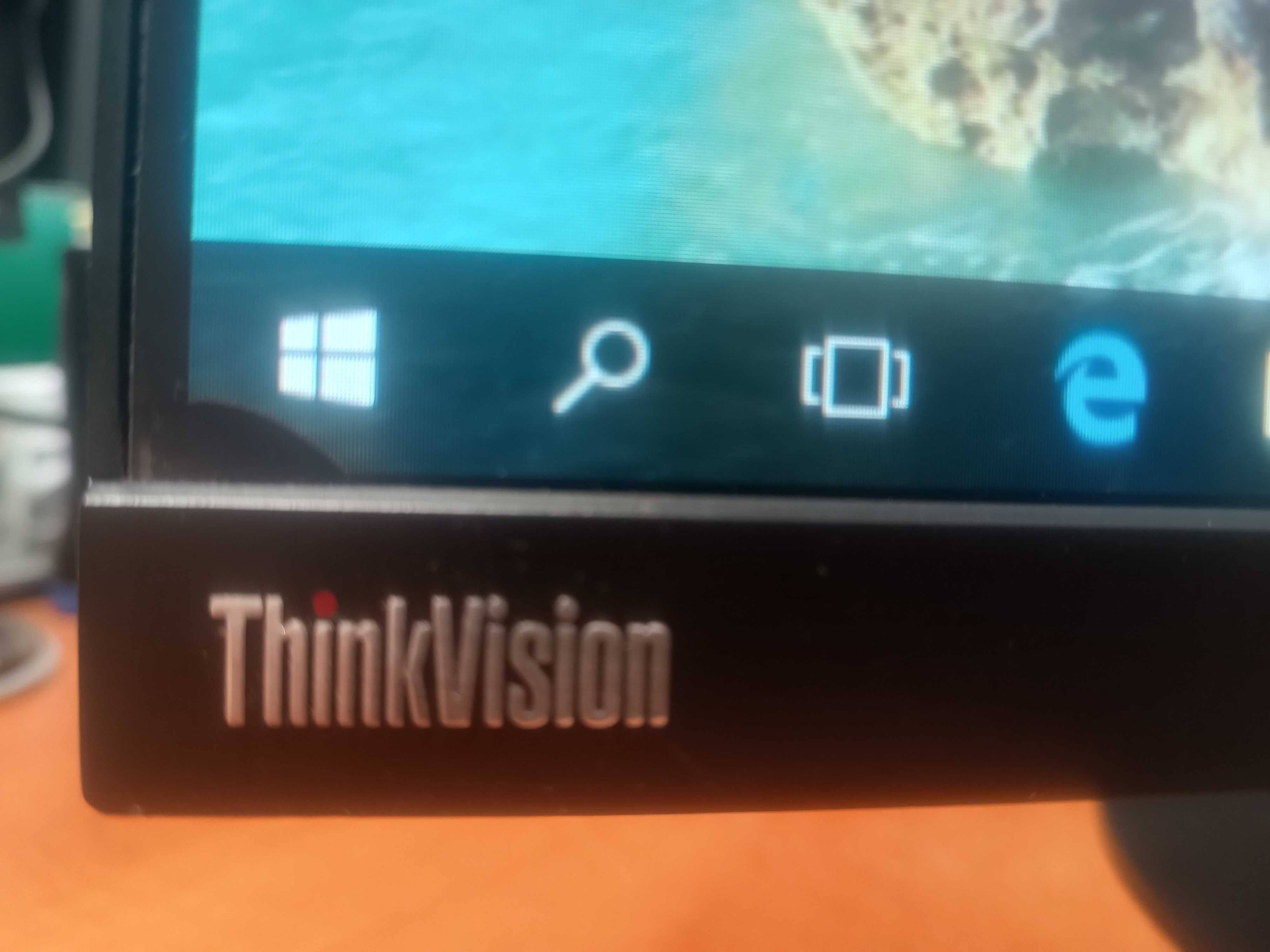 Monitor Lenovo thinkvision t24i 10