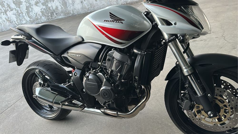 Honda hornet 2010