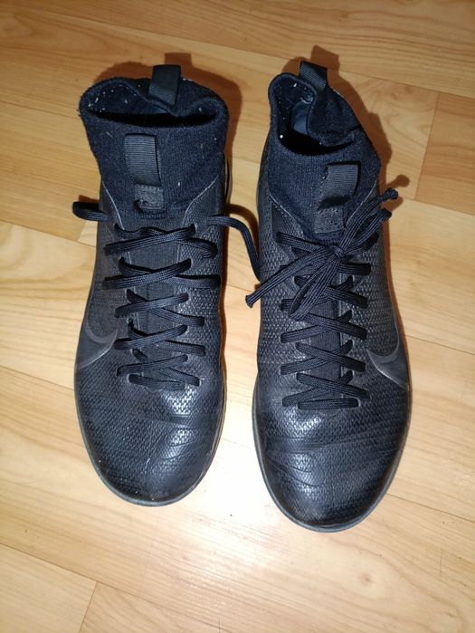 Футзалки найк , розмір 38,5