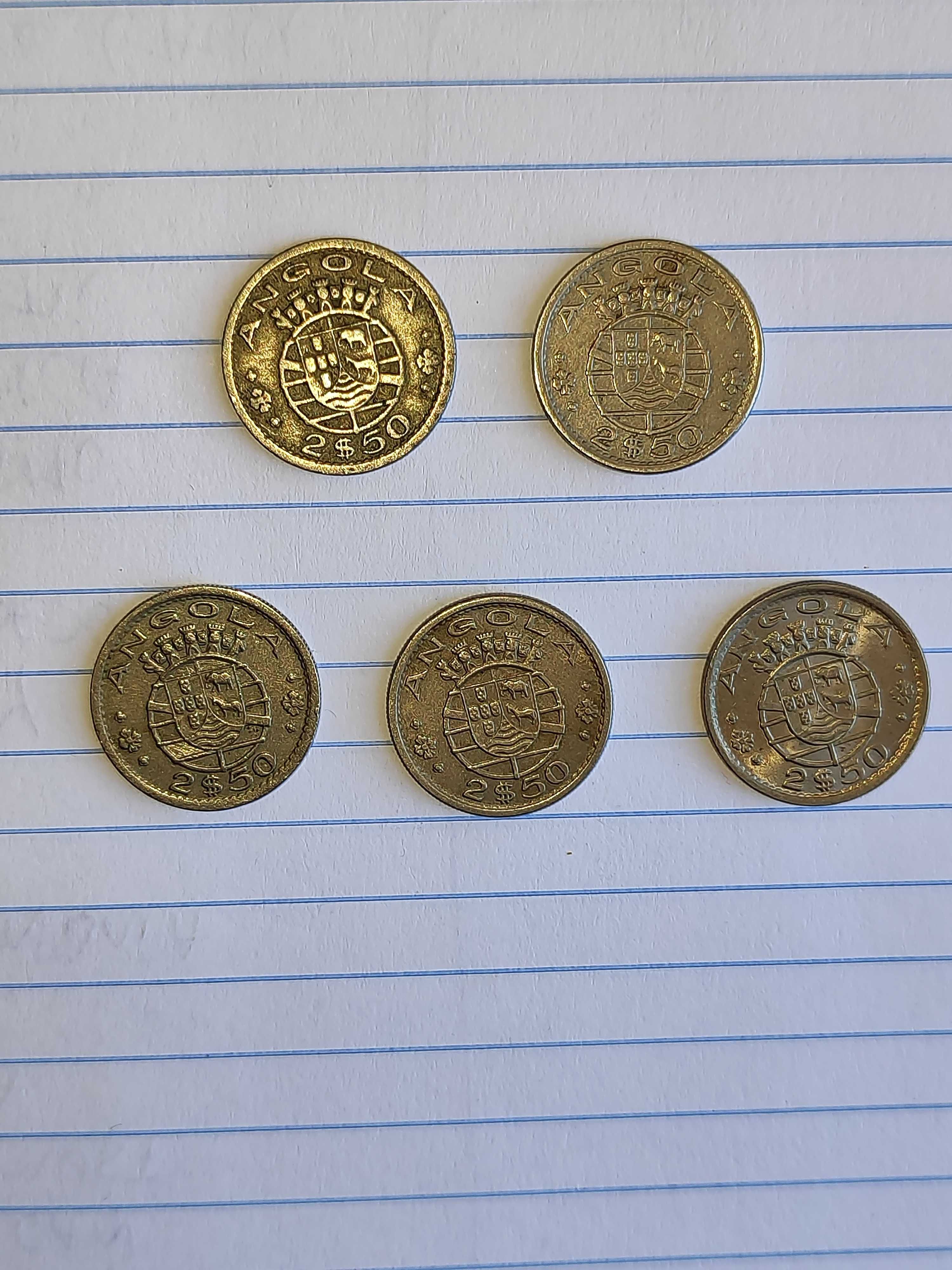 Moedas de Angola (ex-colonia) para venda individual por 1,5€ cada.