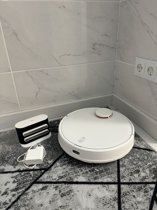 Робот пилосос Xiaomi Vacuum S10 з вологим прибиранням.