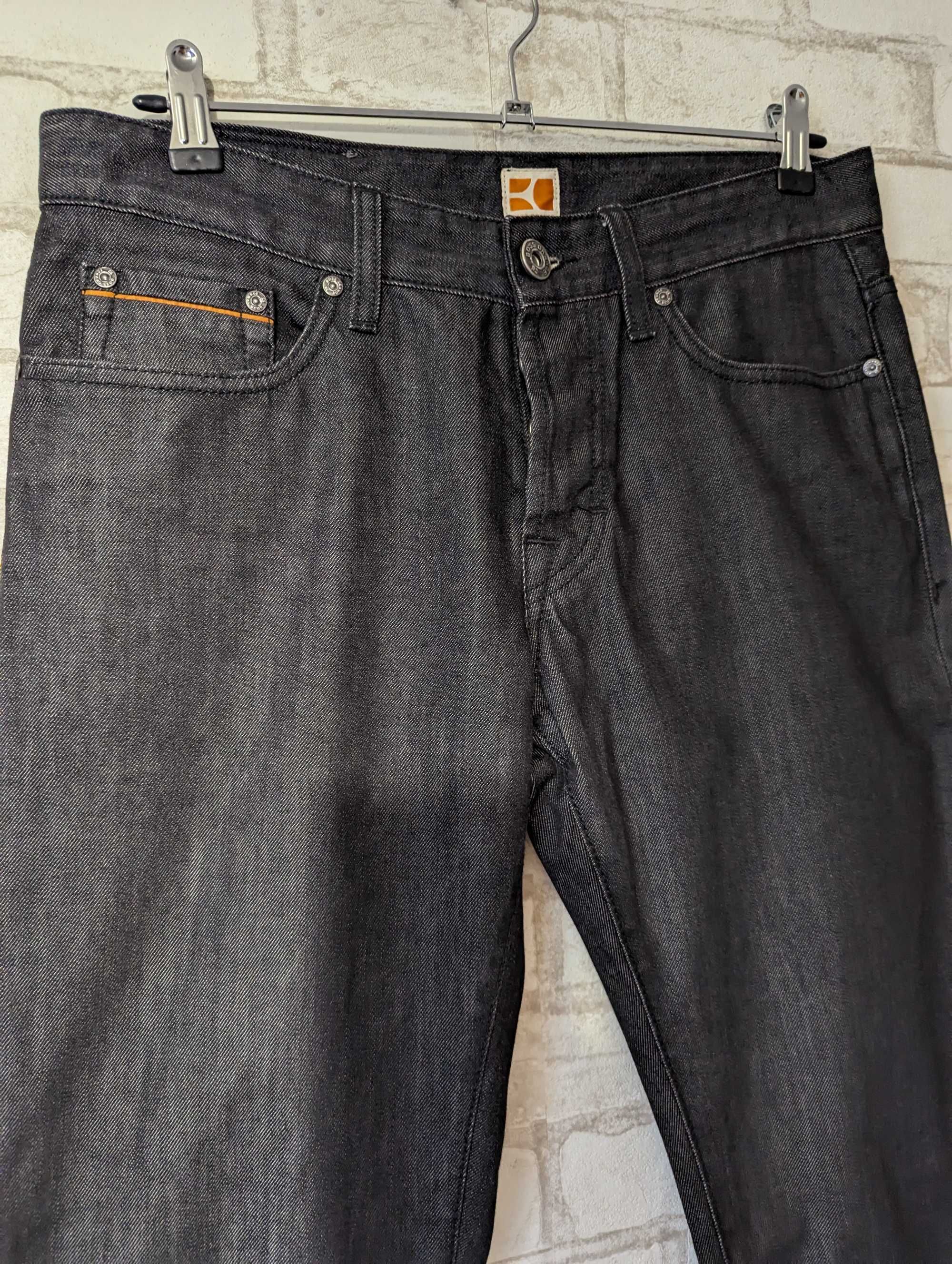Мужские джинсы Hugo Boss , размер 32/32 ,Тунис