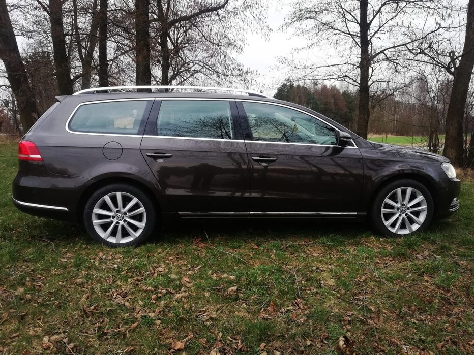 VW Passat B7 2.0 TDI Highline DSG Łopatki Xenon Full Led Panorama Dach