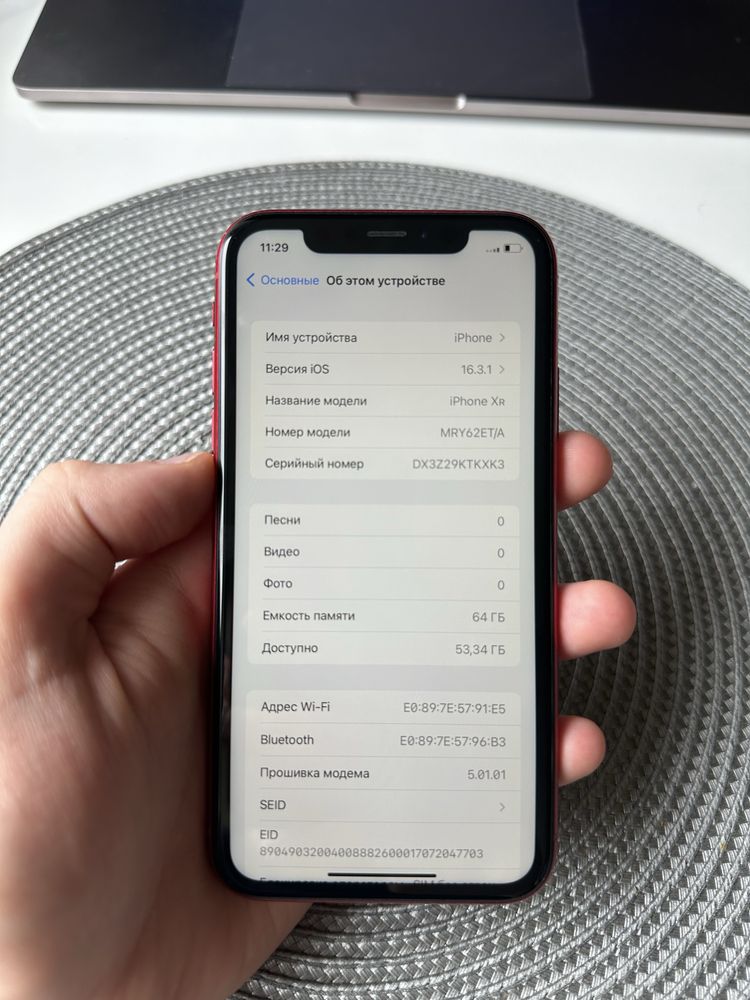 Iphone XR 64GB, Red, АКБ89%, Neverlock(айфон хр на 64гб красный)