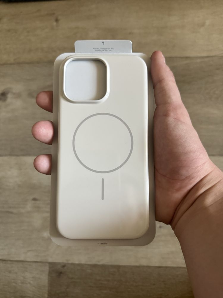 Оригінальний чохол Apple Beats IPhone 16 Pro Max