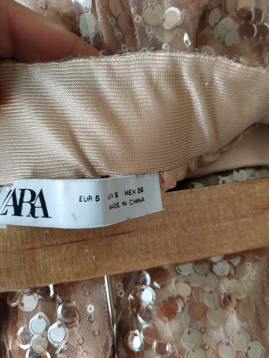Zara спідниця в паєтки