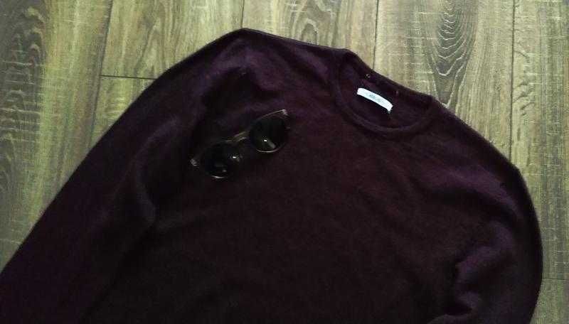 Свитер из шерсти мериноса баклажанового цвета от marks & spencer