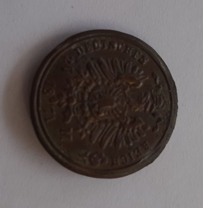 Старинная пуговица ввиде монеты 1871