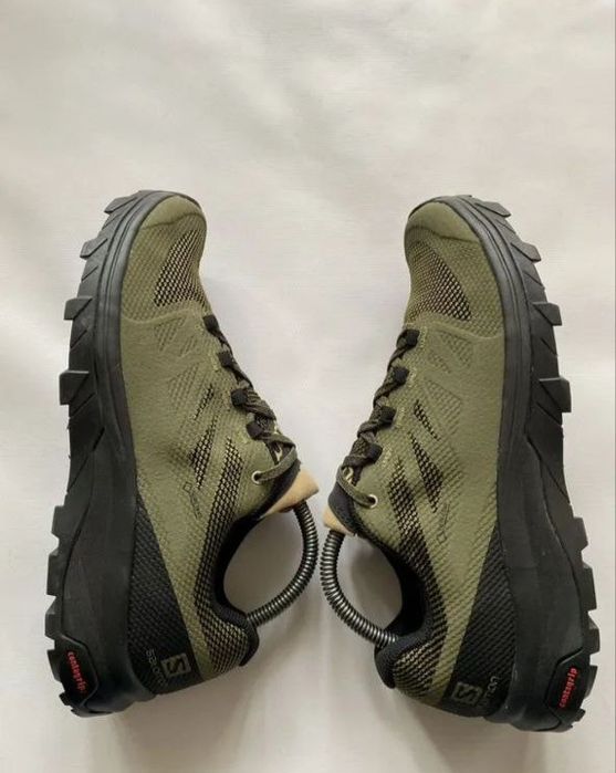 Трекинговые кроссовки Salomon Gore-Tex