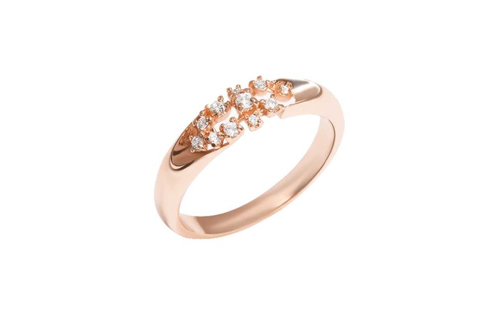 Кольцо из красного золота с бриллиантами