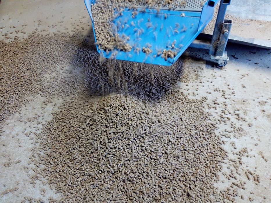 Linia do produkcji pelletu / granulatu - całość bądź na części.