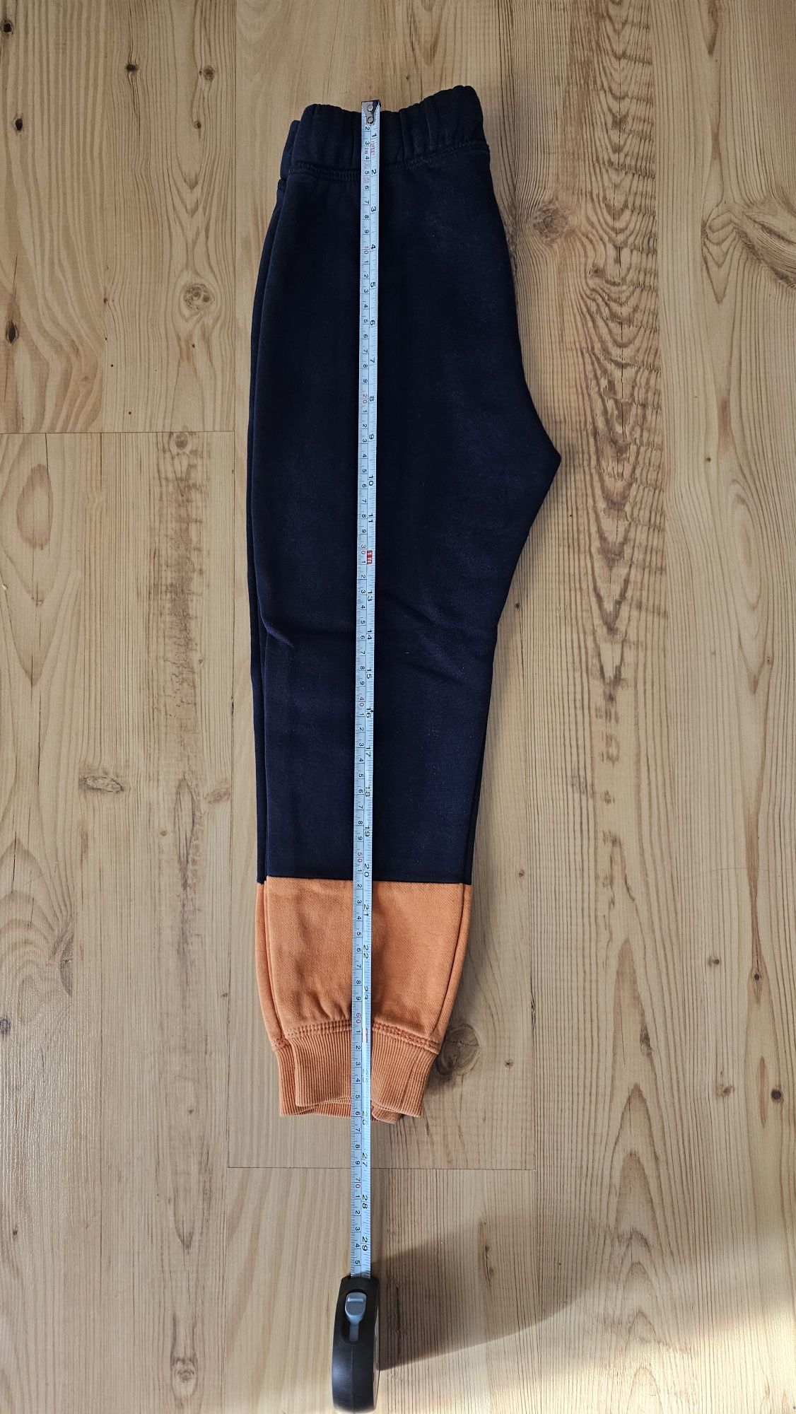 Spodnie dresowe dresy 116 H&M z meszkiem wewnątrz
