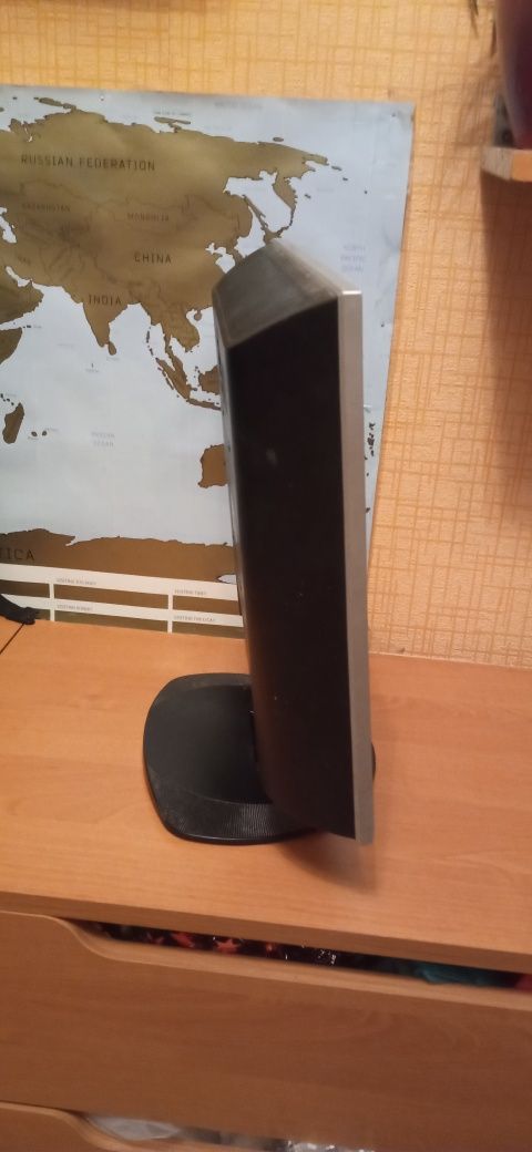 Монитор LG Flatron L 1717 S - SN