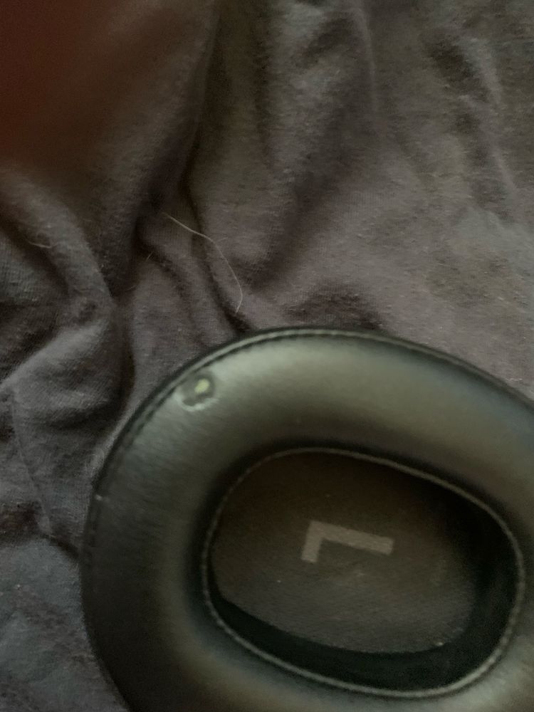 Безпровідні JBL 710