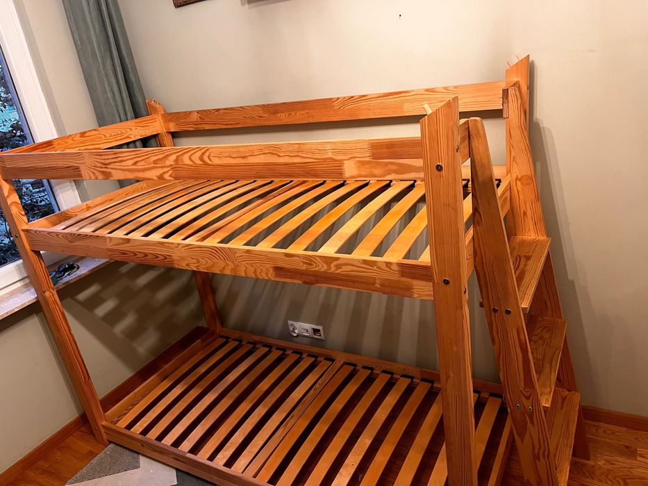 Łóżko piętrowe „domek” 180x80 cm