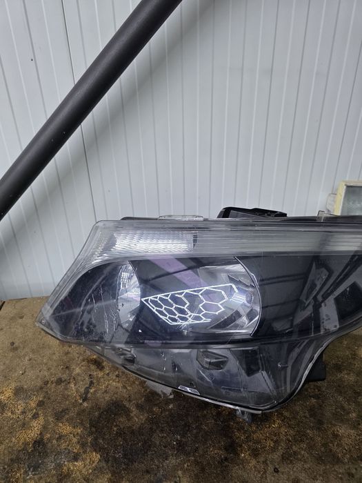 Farol mercedes vito w447