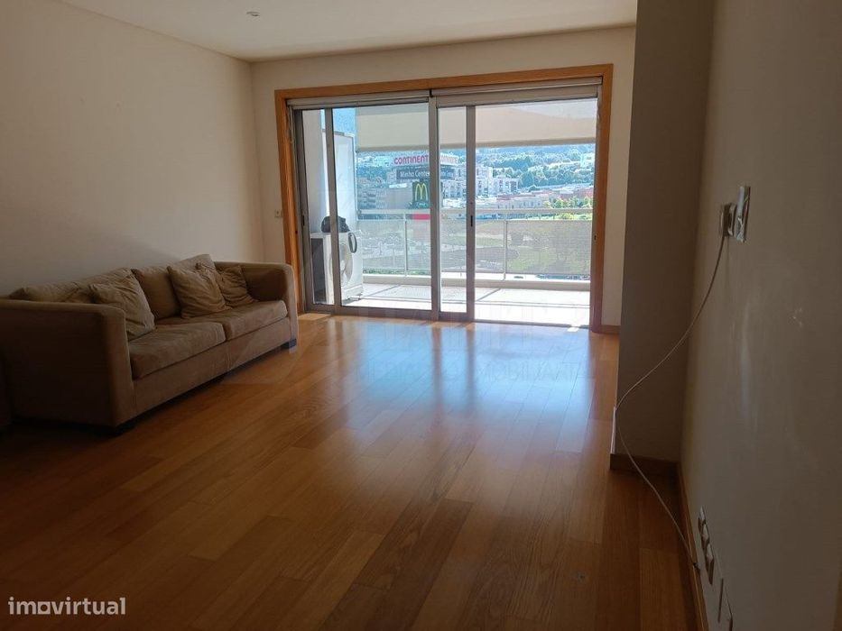 Apartamento T3 de Luxo em Lamaçães - Vistas Panorâmicas | 7º Andar