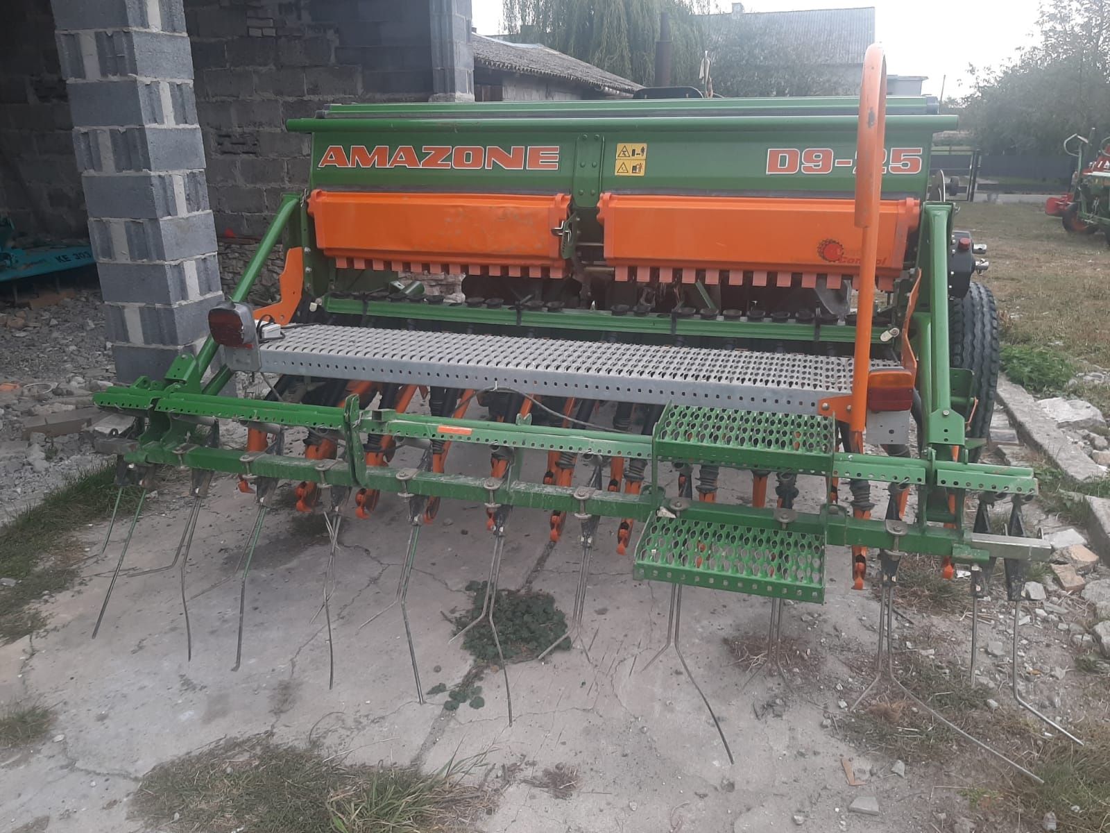 Siewnik Amazone D9 (D8)