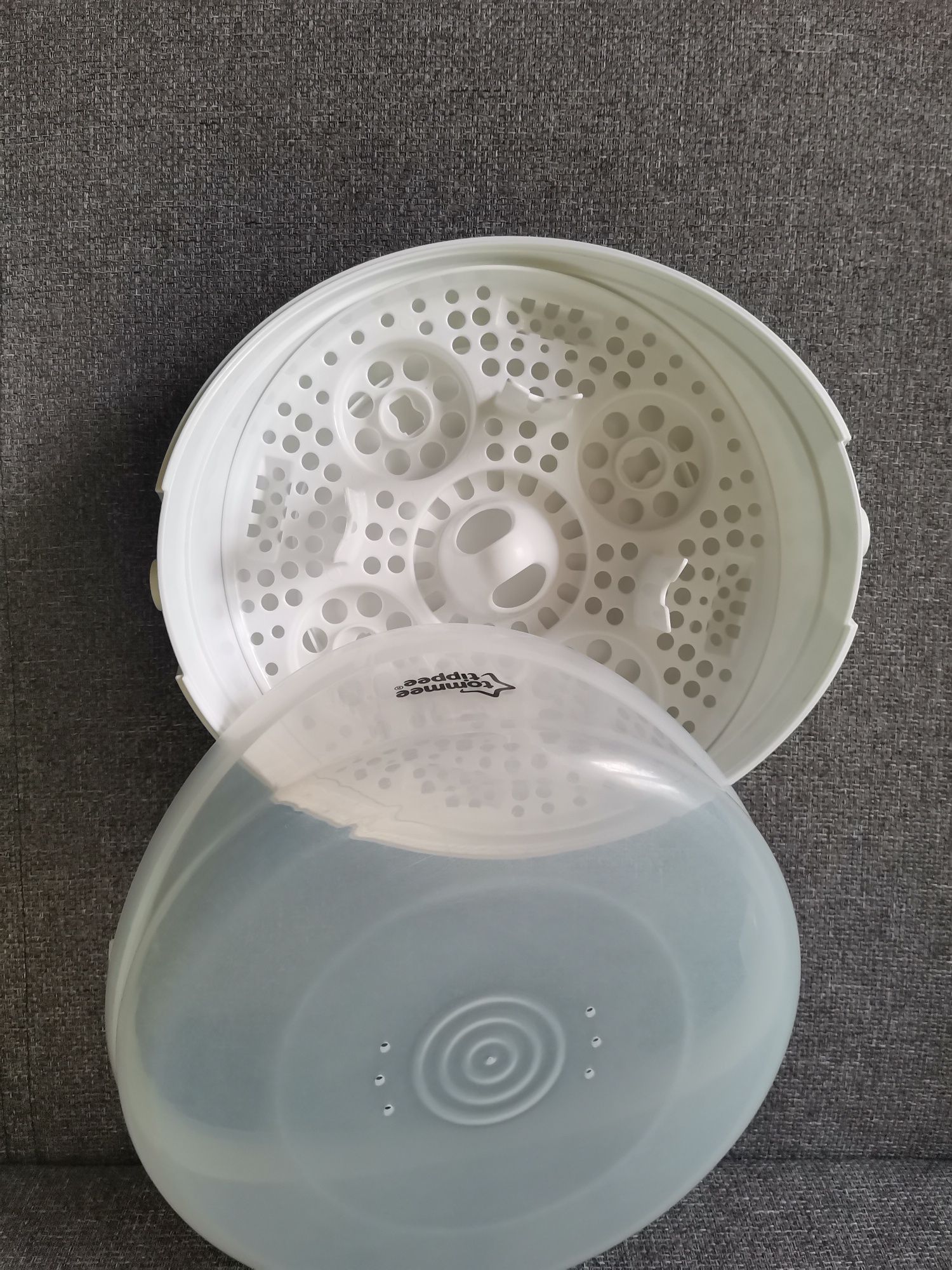 Mikrofalowy sterylizator parowy Tommee Tippee