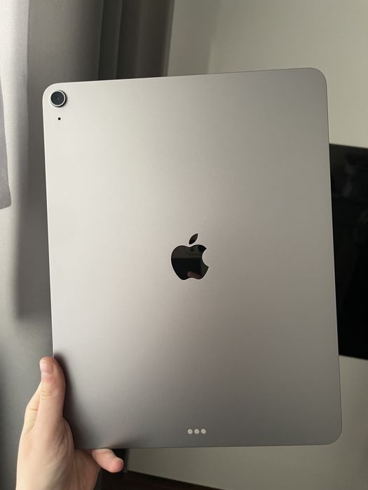 Ipad Air 13 (M3) 2025 Wi-Fi 128 GB 7 gen + akcesoria