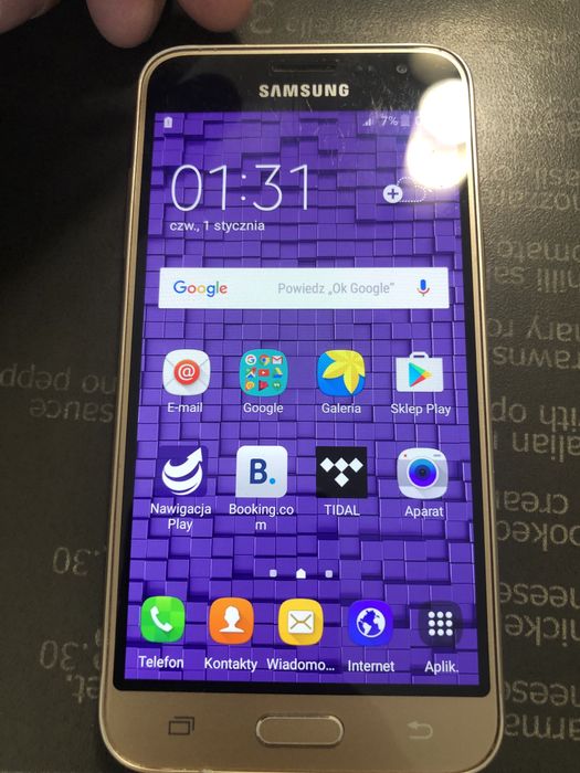 Sprzedam samsung galaxy j3 6